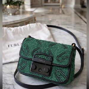 FURLA METROPOLIS MINI CROSSBODY VOLT EMERALD GREEN TWEED BLACK LEATHER STRAP NEW